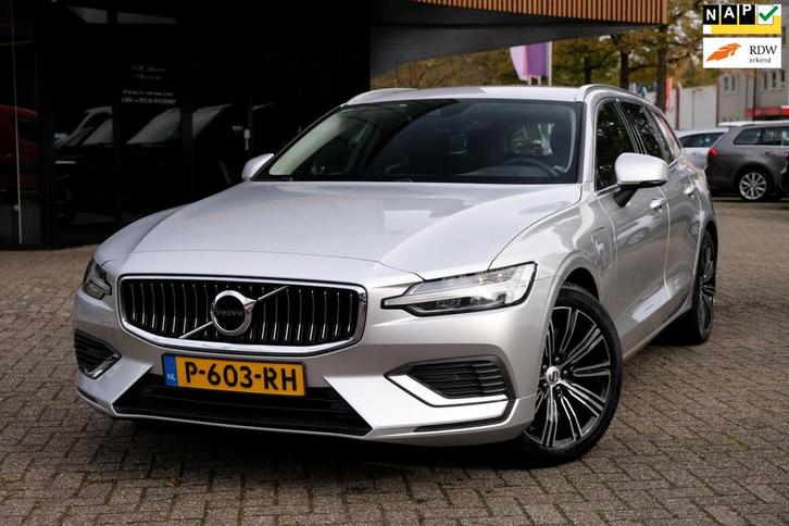 Volvo V60 2.0 T6 Plug-in hybrid AWD Essential Bright/ACC/Aut, Auto's, Volvo, Bedrijf, Te koop, V60, 4x4, ABS, Adaptive Cruise Control