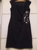 jurk zendra, Kleding | Dames, Verzenden, Zwart, Zo goed als nieuw, Knielengte