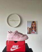 Nike Dunk Low Pink 38,5, Nieuw, Nike, Ophalen of Verzenden, Roze