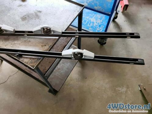 Toyota Tundra Rails voor in de laadbak, Auto-onderdelen, Carrosserie en Plaatwerk, Gebruikt, Ophalen of Verzenden