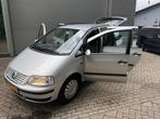 Volkswagen Sharan 2.0 Trendline / AUTOMAAT / 7 ZITTER / NETT, Gebruikt, 700 kg, 7 stoelen, Origineel Nederlands