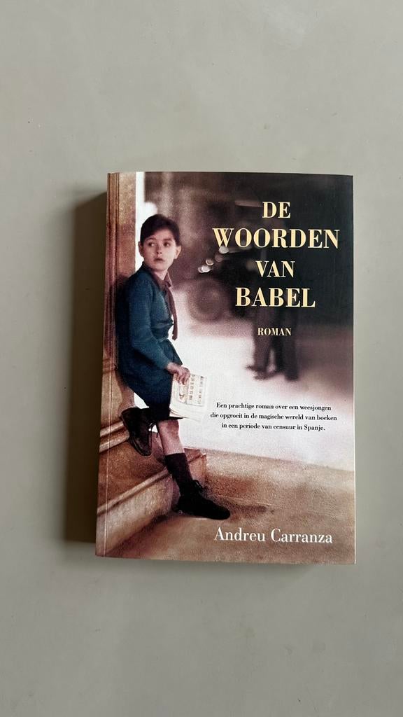 Andreu Carranza - De woorden van Babel, Ophalen of Verzenden, Zo goed als nieuw, Andreu Carranza