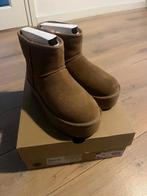Originele ugg 1x uur gedragen, Kleding | Dames, UGG, Bruin, Snowboots, Nieuw