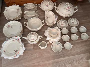 Koenigszelt servies jaren 50 beschikbaar voor biedingen