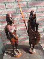 AFRIKAANS KRIJGER Echtpaar hout hoog 50 cm oud € 95  Man met, Ophalen of Verzenden