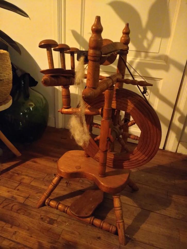 Antiek Schippertje Spinnewiel, Hobby en Vrije tijd, Spinnewielen en Spinnen, Gebruikt, Spinnewiel, Ophalen