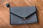 Primark zwart wit clutch nieuw (past bij Zara schoenen), Sieraden, Tassen en Uiterlijk, Tassen | Damestassen, Verzenden, Nieuw