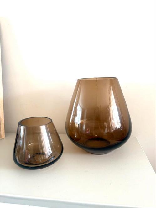 Vazen pear taupe, Huis en Inrichting, Woonaccessoires | Kandelaars en Kaarsen, Nieuw, Minder dan 25 cm, Overige materialen, Ophalen of Verzenden