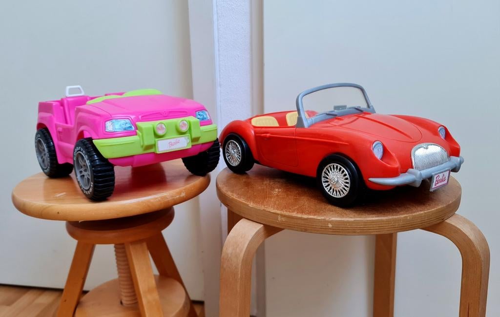Barbie auto's groot Porsche + Wrangler jeep Good Year banden, Ophalen, Gebruikt, Gebruiksvoorwerp
