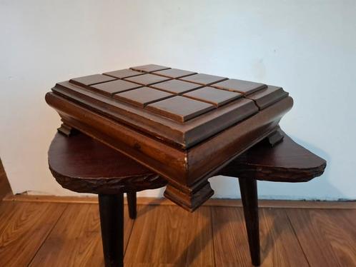 Vintage/ antiek sierraden kistje van hout, Antiek en Kunst, Curiosa en Brocante, Ophalen of Verzenden