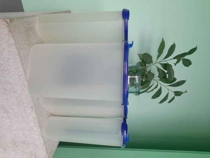 Tupperware ruimtespaarders, Huis en Inrichting, Keuken | Tupperware, Zo goed als nieuw, Overige typen, Blauw, Wit, Ophalen of Verzenden