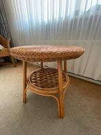 Rotan bijzettafel, Huis en Inrichting, Tafels | Bijzettafels, Ophalen, Minder dan 45 cm, Minder dan 55 cm, Gebruikt