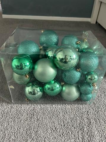 Kerstballen mintgroen 38 stuks plastic beschikbaar voor biedingen