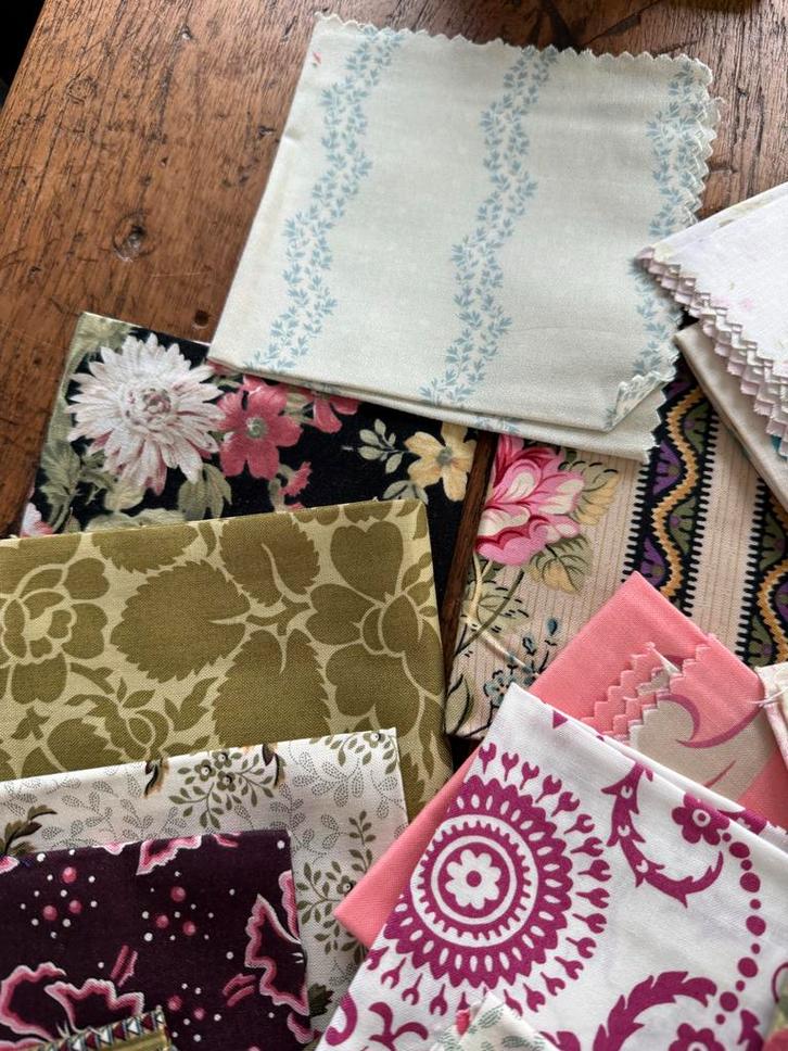 25 Katoenen Lapjes - Diverse Maten, Hobby en Vrije tijd, Stoffen en Lappen, Nieuw, Katoen, Minder dan 30 cm, 30 tot 200 cm, Overige kleuren