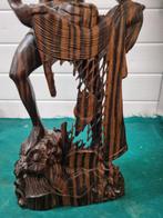 beeld hout man met net groot, Verzamelen, Beelden en Beeldjes, Ophalen of Verzenden