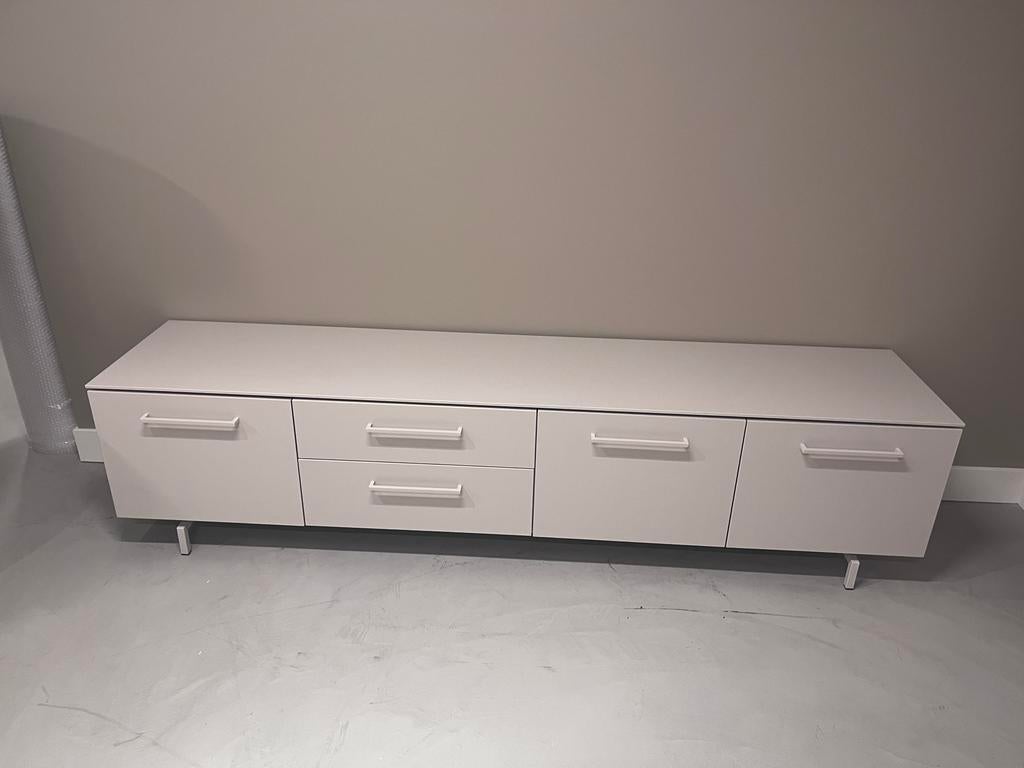 Tv- meubel Sara - kleur: Ivory - 3 deuren / 2 lades, Ophalen, Overige materialen, Zo goed als nieuw, 200 cm of meer