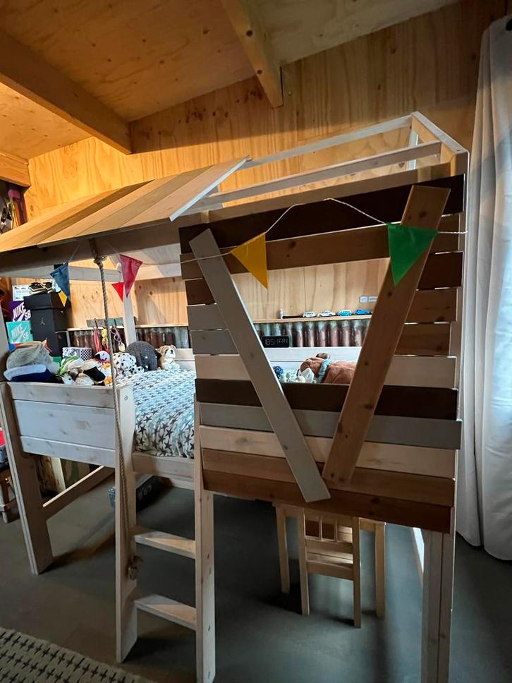 Kinderbed Lifetime Boomhutbed  met 2deurskast en spiegel, Kinderen en Baby's, Kinderkamer | Bedden, Gebruikt, 180 cm of meer, 85 tot 100 cm