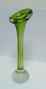 Vintage groene Aseda Zweedse Glasbruk vaas, Antiek en Kunst, Antiek | Glas en Kristal, Ophalen of Verzenden