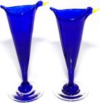 2 Prachtige Kobalt Blauw Vogel Glazen Vaasjes, Verzenden