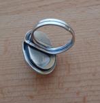 zilveren royale ring met grote barnsteen [349], Sieraden, Tassen en Uiterlijk, Ringen, 18 tot 19, Met edelsteen, Dame, Zo goed als nieuw
