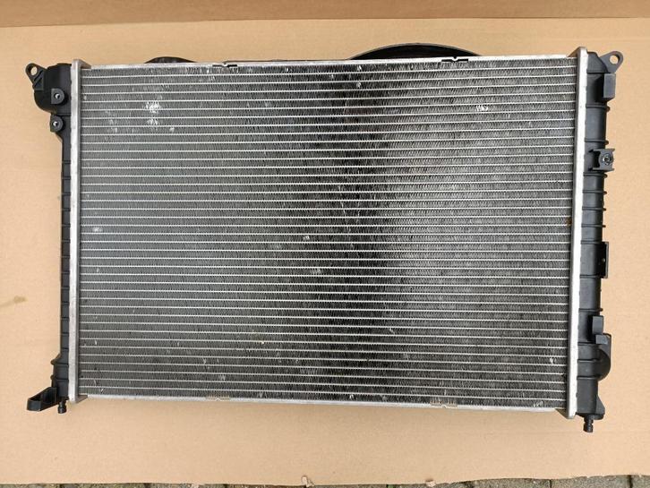 Koelvin + Radiateur Mini Cooper S (R53) 2002/2006, Auto-onderdelen, Uitlaatsystemen, Mini, Gebruikt, Verzenden
