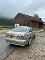 Lexus IS 200 2.0 AUT 2004 Grijs, Zwart, 155 pk, Particulier, Sedan