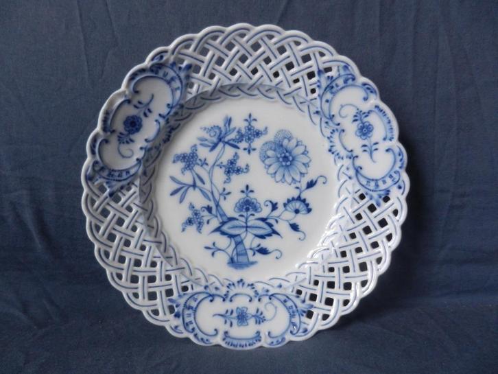 Blauwwit bord ajour rand Zwiebelmuster Meissen Teichert d 23, Antiek en Kunst, Antiek | Keramiek en Aardewerk, Ophalen of Verzenden