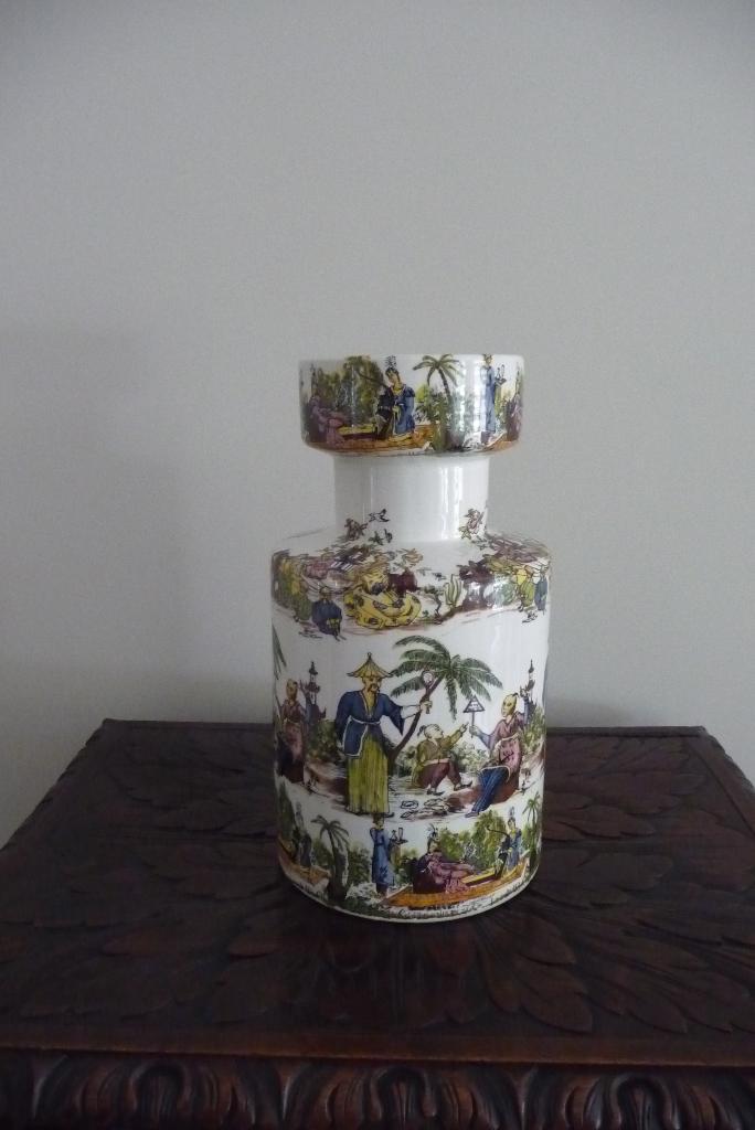 Chinese grote vaas - 32 cm, Antiek en Kunst, Antiek | Vazen, Ophalen of Verzenden