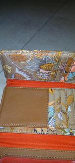 Mooie portemonnee, Overige merken, Bruin, Ophalen of Verzenden, Zo goed als nieuw