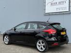 Ford Focus 1.5 Titanium Carplay/Camera/Trekhaak. (bj 2018), 65 €/maand, Stof, 4 cilinders, Zwart