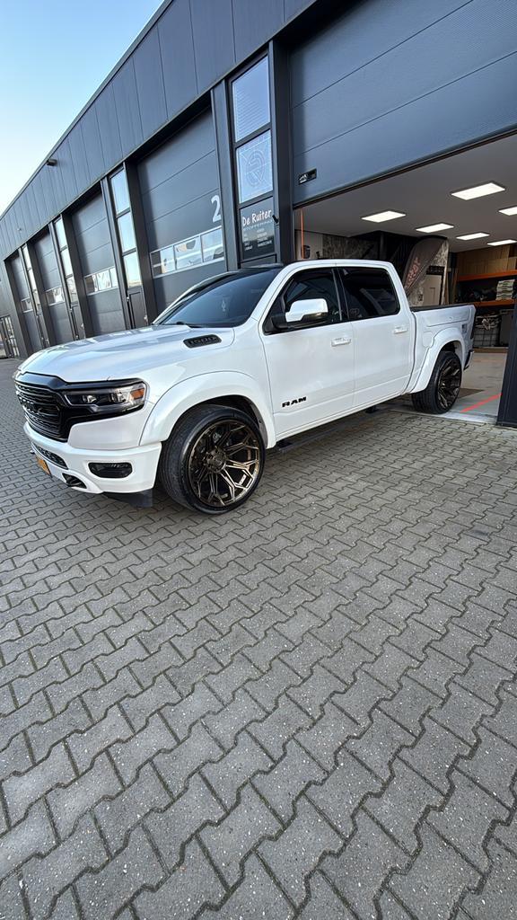 Dodge RAM 2020 met ramboxen, Auto's, Bestelauto's, Particulier, 360° camera, 4x4, ABS, Achteruitrijcamera, Adaptieve lichten, Adaptive Cruise Control