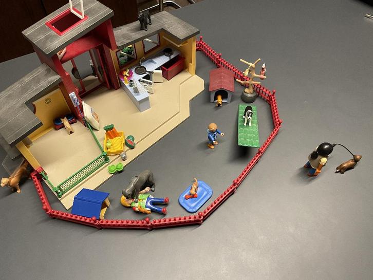 Playmobil - Hondenpension (set 9275), Kinderen en Baby's, Speelgoed | Playmobil, Gebruikt, Complete set, Ophalen of Verzenden