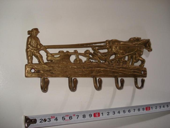 paard en ploeg Koperen Sleutelrek, Antiek en Kunst, Curiosa en Brocante, Ophalen of Verzenden