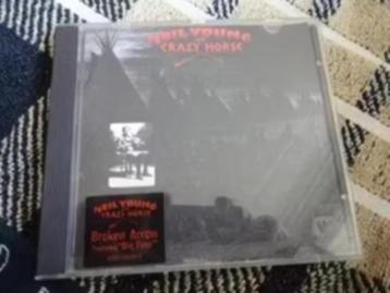 CD Neil Young With Crazy Horse – Broken Arrow 9362-46291-2 beschikbaar voor biedingen