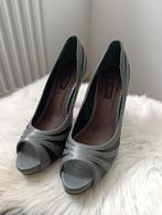 Grijze pumps, maat 39, Pumps, Ophalen of Verzenden, Zo goed als nieuw, Grijs