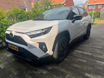 Toyota Rav4 2.5 Hybrid 222pk CVT AWD 2024 Wit beschikbaar voor biedingen