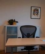 Parador Kast - Glazen deur, lade, normale deuren, Huis en Inrichting, Kasten | Dressoirs, Ophalen