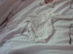 Nw wit/rozetinten/zachtgroen prematuur overslag rompertje 44, Kinderen en Baby's, Babykleding | Prematuur, Nacht- of Onderkleding