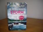 de storm Lucinda Riley  van de zeven zussen, Boeken, Ophalen, Zo goed als nieuw, Lucinda Riley, Nederland