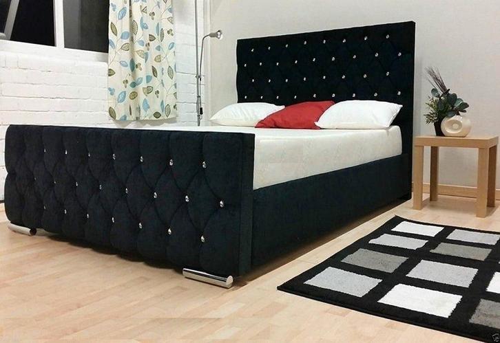 Luxe Panel Line bed met matras te koop  Verkrijgbaar in alle, Huis en Inrichting, Slaapkamer | Beddengoed, Nieuw, Verzenden