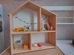 IKEA Flisat poppenhuis met Hape meubeltjes, Ophalen, Zo goed als nieuw, Poppenhuis