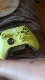 Xbox controler, Spelcomputers en Games, Spelcomputers | Xbox | Accessoires, Verzenden, Zo goed als nieuw, Stuurtje of Sportattribuut