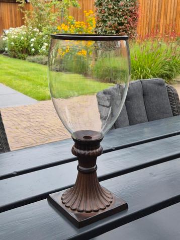 Sierlijke Kandelaar met Glazen Kelk - 46cm beschikbaar voor biedingen