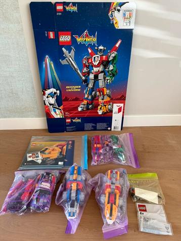 LEGO Voltron 21311 compleet en als nieuw beschikbaar voor biedingen