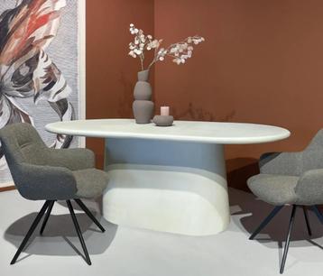 Ovale Beige Eettafel Brix 'Travis' – 200 cm | Beton Ciré Loo beschikbaar voor biedingen