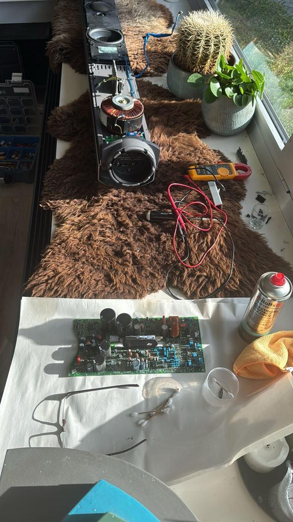 Gezocht: BeoLab 1 Versterker Printplaat, Audio, Tv en Foto, Professionele Audio-, Tv- en Video-apparatuur, Gebruikt, Audio, Verzenden