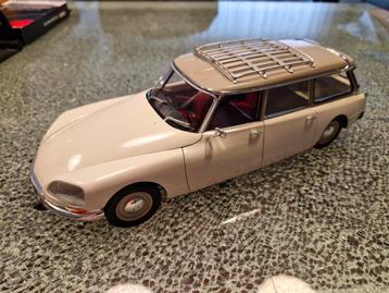 Zeldzame 1/18 Norev Citroën ID / DS 21 break 21 wit. beschikbaar voor biedingen