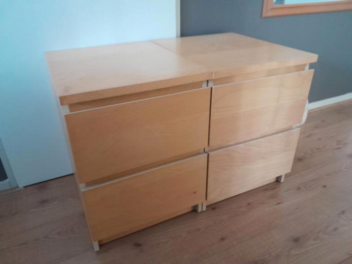 Twee malm ladekasten met 2 lades - IKEA, Huis en Inrichting, Kasten | Ladekasten, Gebruikt, 25 tot 50 cm, Overige houtsoorten