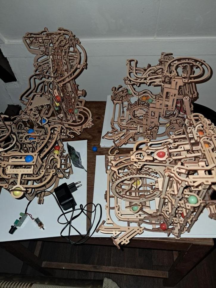 Knikkerbanen - 4 Gebouwd + Nieuw + Motoren, Hobby en Vrije tijd, Knutselen, Gebruikt, Overige typen, Ophalen of Verzenden