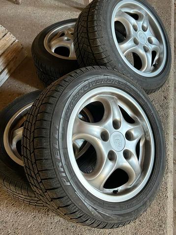 Porsche 993 Velgen met Winterbanden beschikbaar voor biedingen